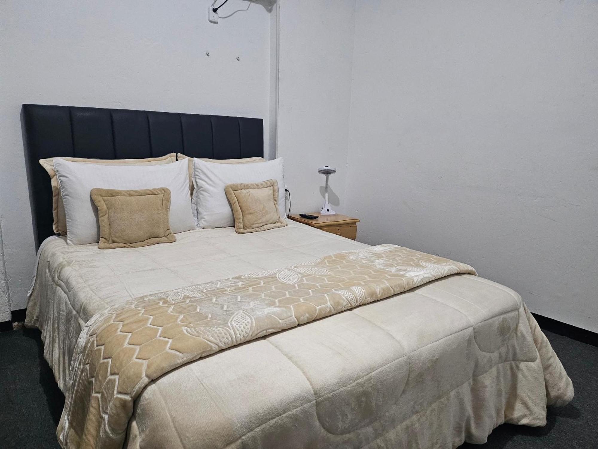 Casa Samor La Candelaria Богота Екстер'єр фото